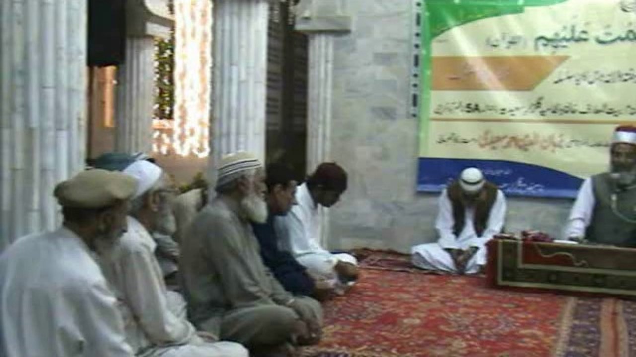 A Mahe Aalam Suhz-e-Munn by Shara-e-Masnavi: Hazrat Allama Dr.Qazi Burhan uddin Ahmed Saeedi