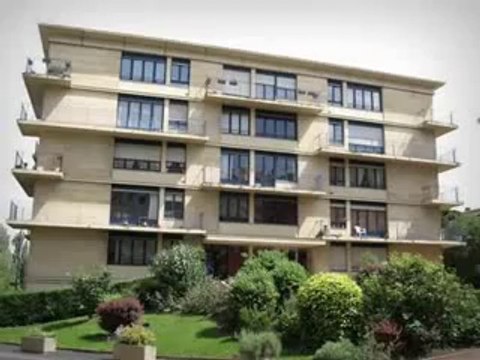 Mantes-la-Jolie (78) : visite des quartiers du Centre-Ville