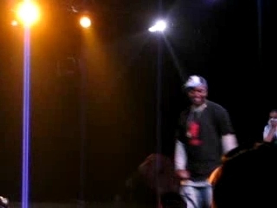 Zoxea, Sinik - ''oh oh oh oh oh''