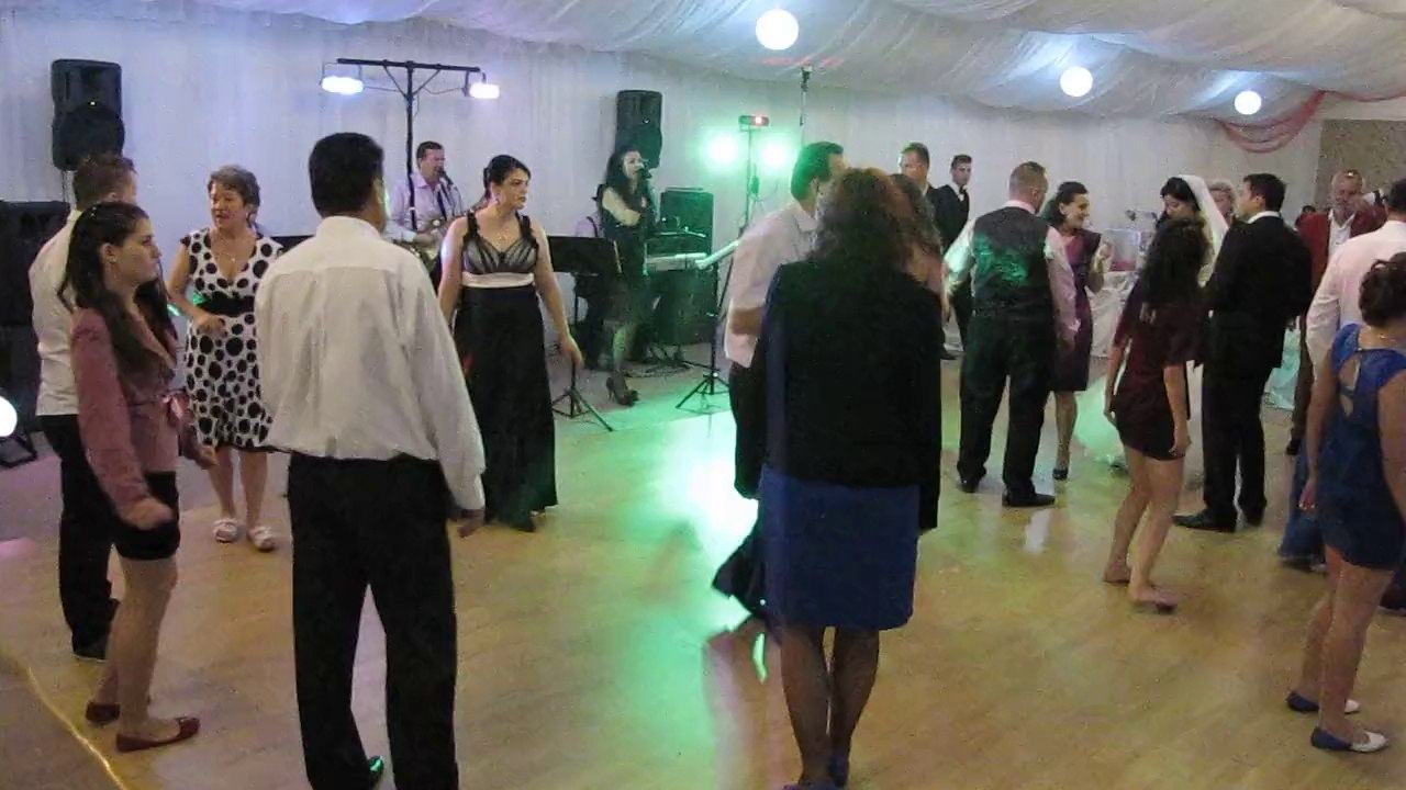 FORMATIE NUNTA PLOIESTI,FORMATIE NUNTA BUCURESTI,TRAIASCA BEREA -ALEXIA ALTTON-0766489684