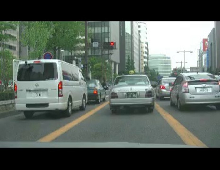 名タク系の愛電交通タクシー乗務員も動員され模様の中、総領事館も厳戒模様_140503_草莽愛知