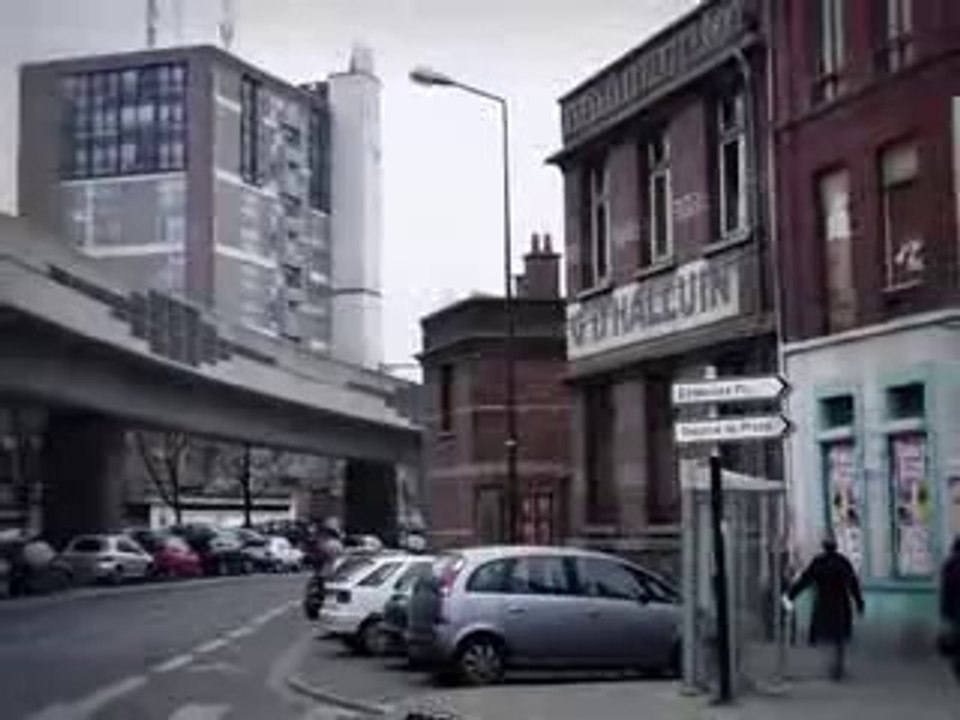 Lille (59) : visite de la cité "Belfort (quartier Moulins)"