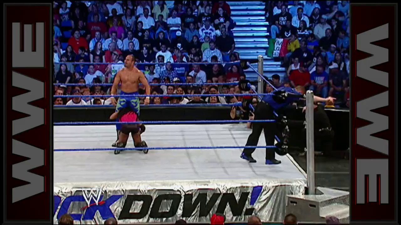 Jacqueline wins the Cruiserweight Title (5/6/04 SmackDown)