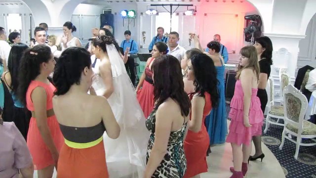 FORMATIE NUNTA PLOIESTI,FORMATIE NUNTA BUCURESTI-ALEXIA ALTTON-MARIA ME TA KITRINA