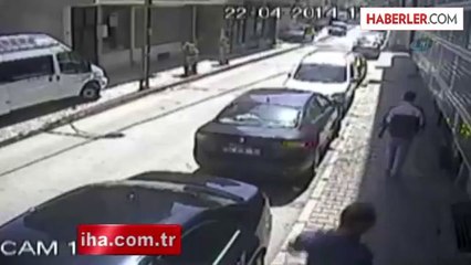 Bayılma Numarası Yapan Dolandırıcı, Kameraya Yakalandı