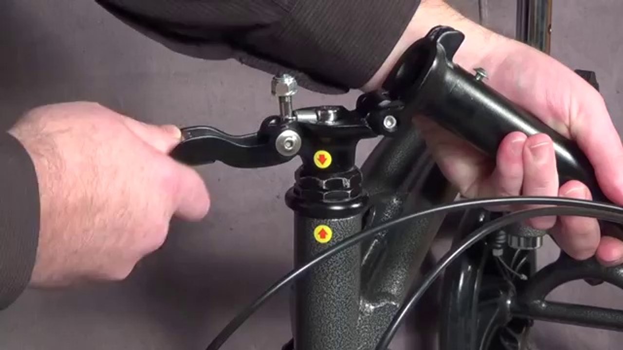 Drive 790 Knee Walker Fork Stem Bearing Replacement Tutorial