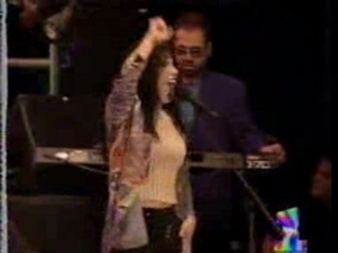 Kc & The Sunshine Band - Shake