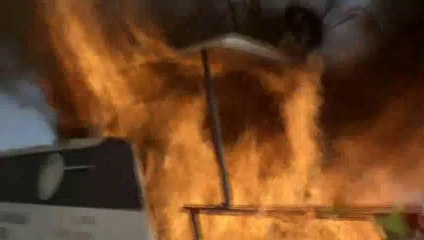 L'Empire des fourmis géantes (1977) - Touché coulé