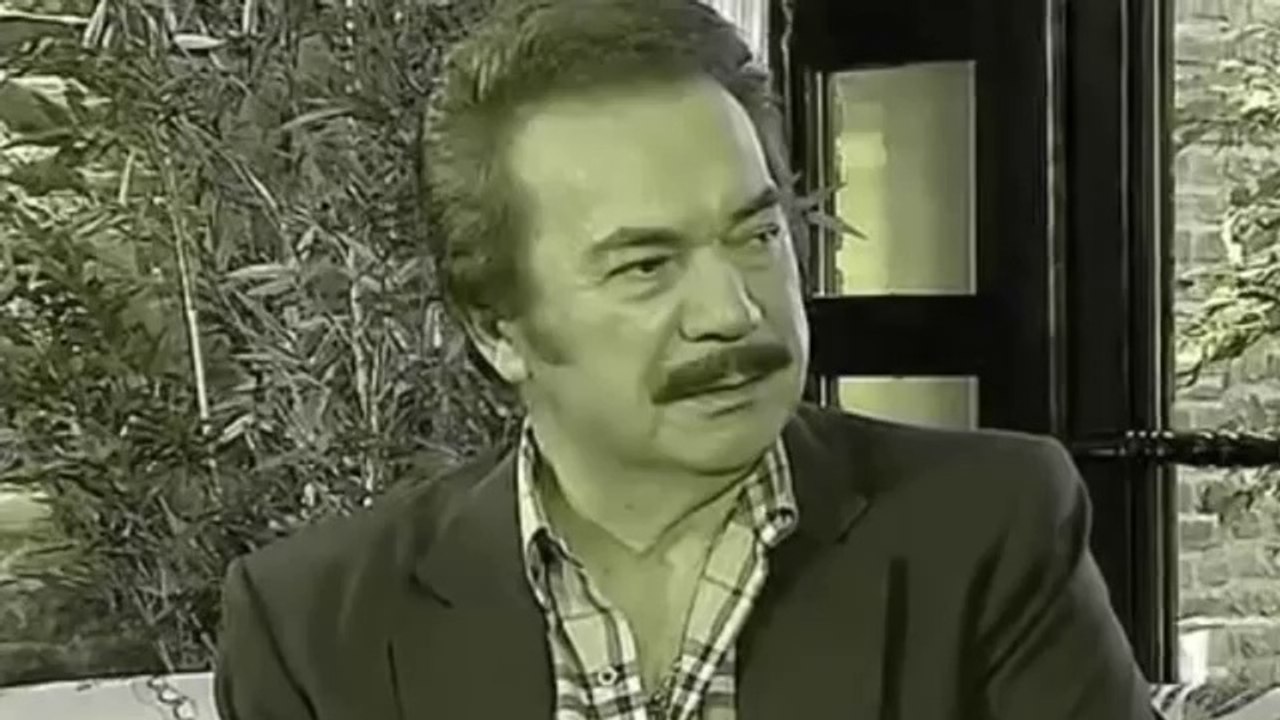 ORHAN GENCEBAY - AŞK DEGİL