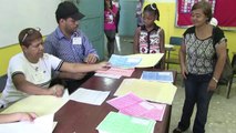 Panamenhos votam em eleição disputada
