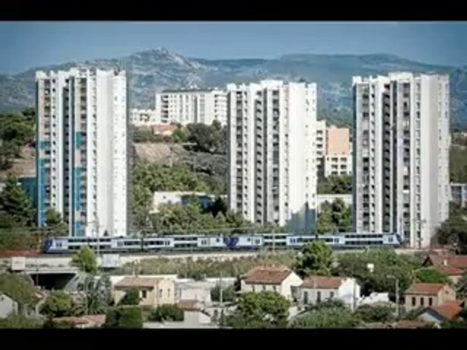 Marseille (13) : visite de la cité "Air Bel" - Vidéo Dailymotion