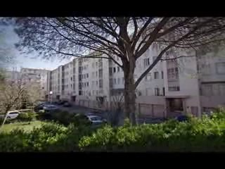 Marseille (13) : visite de la cité "La Sauvagère"