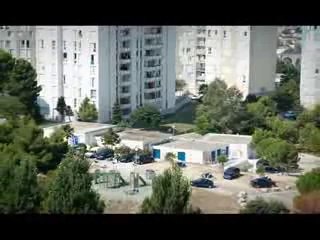 Marseille (13) : visite de la cité "La Savine"