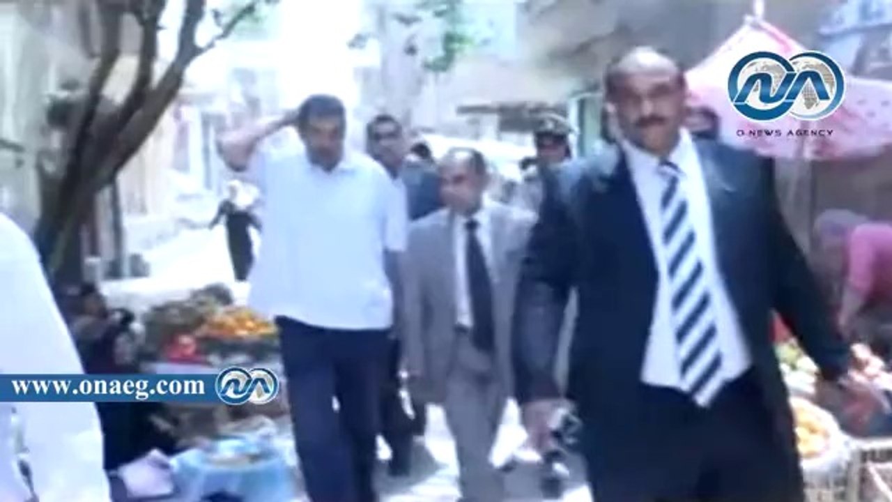 جولة مفاجئة لمحافظ الفيوم لمنطقة الأسواق