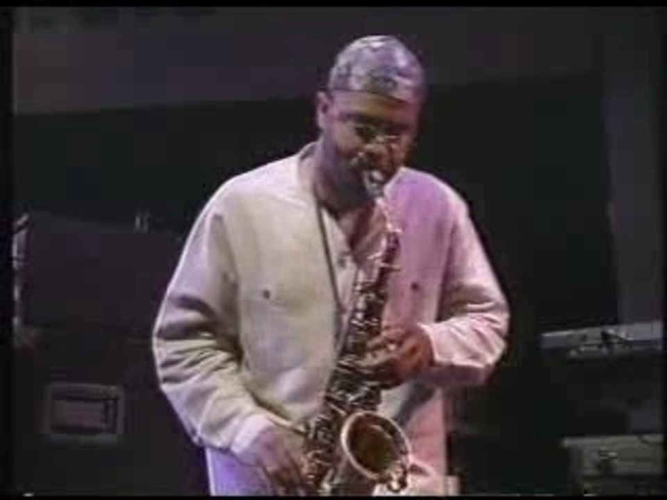 Marcus Miller - Run For Cover