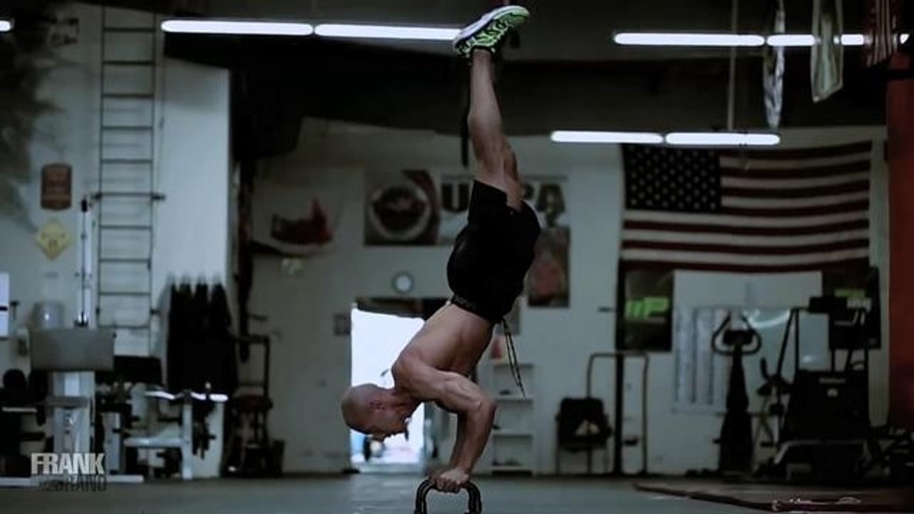 Frank Medrano - TRAIN INSANE Calisthenics Workout!!!
