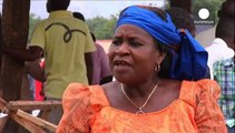 Nigeria: ancora in piazza le madri delle liceali rapite