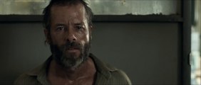 The Rover (2014) Bande annonce / trailer avec Guy Pearce et Robert Pattinson