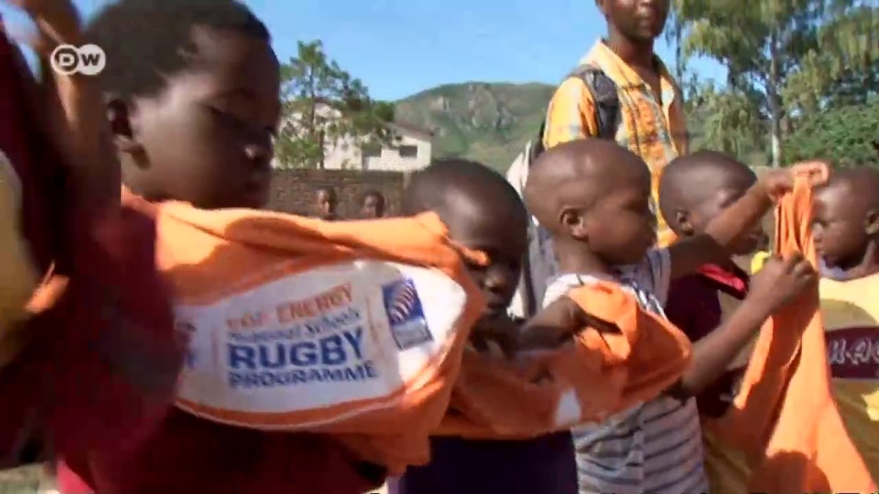 Malawi: African Stories - der Kick zur besseren Bildung | Global 3000