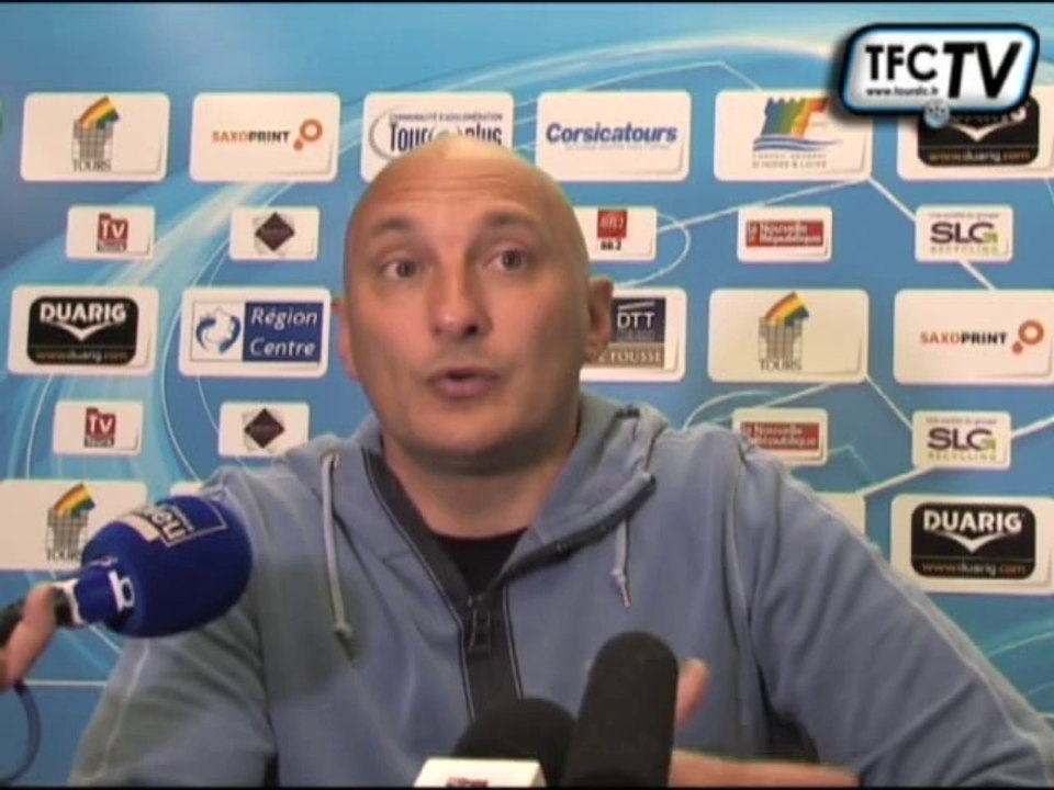 Tours FC - Arles-Avignon "Un équilibre à trouver" (O. Pantaloni)