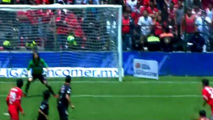 Antonio Rios scores from the distance against Tijuana