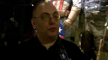 Le premier super-héros qui s'est battu contre Hitler était Captain America