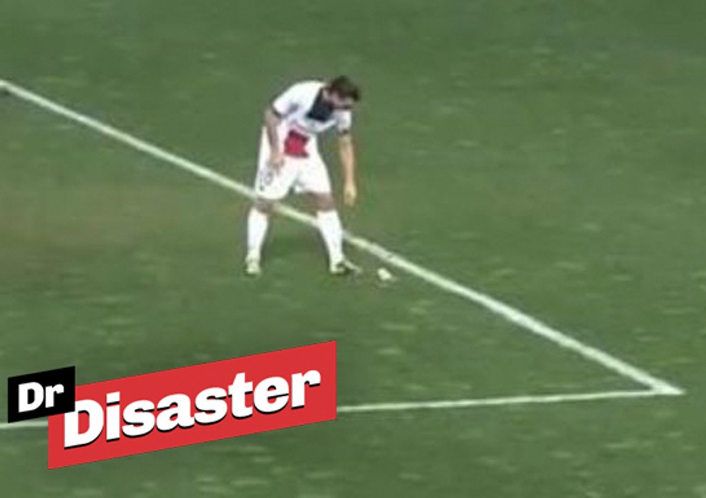 Zlatan Ibrahimovic pris en flagrant délit de gourmandise / Dr Disaster