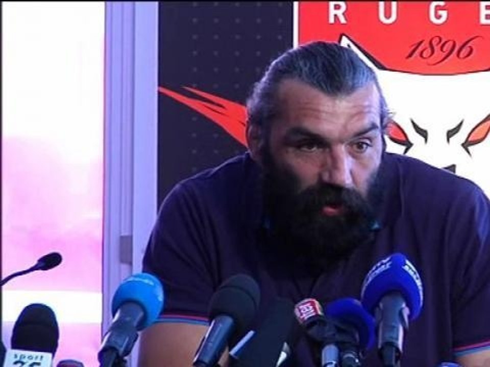 Sébastien Chabal:  "Je vais arrêter ma carrière de joueur de rugby" -  05/05