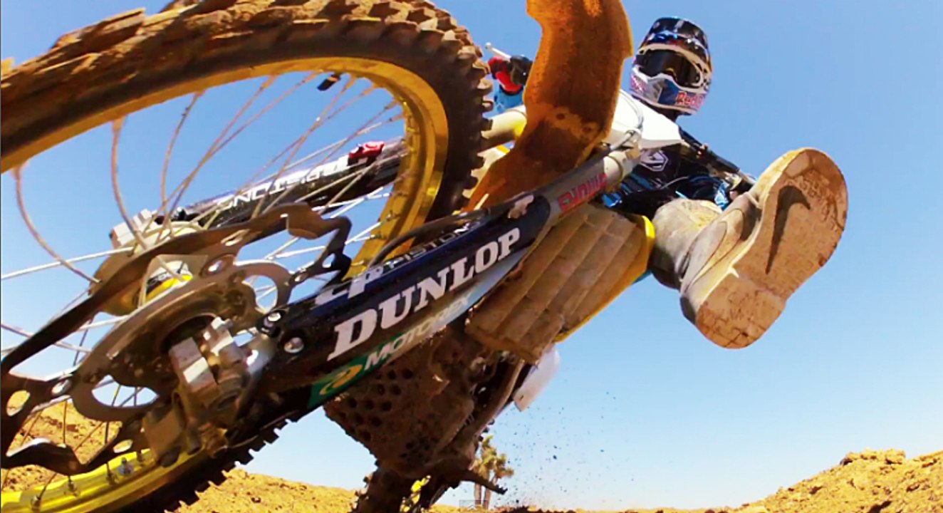 Pit-Bike Action at the Compound ft. Howard, Kaplan, Canning - Motocross