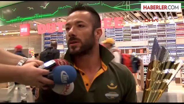 Avrupa Şampiyonu Galatasaray Tekerlekli Sandalye Basketbol Takımı Yurda Döndü