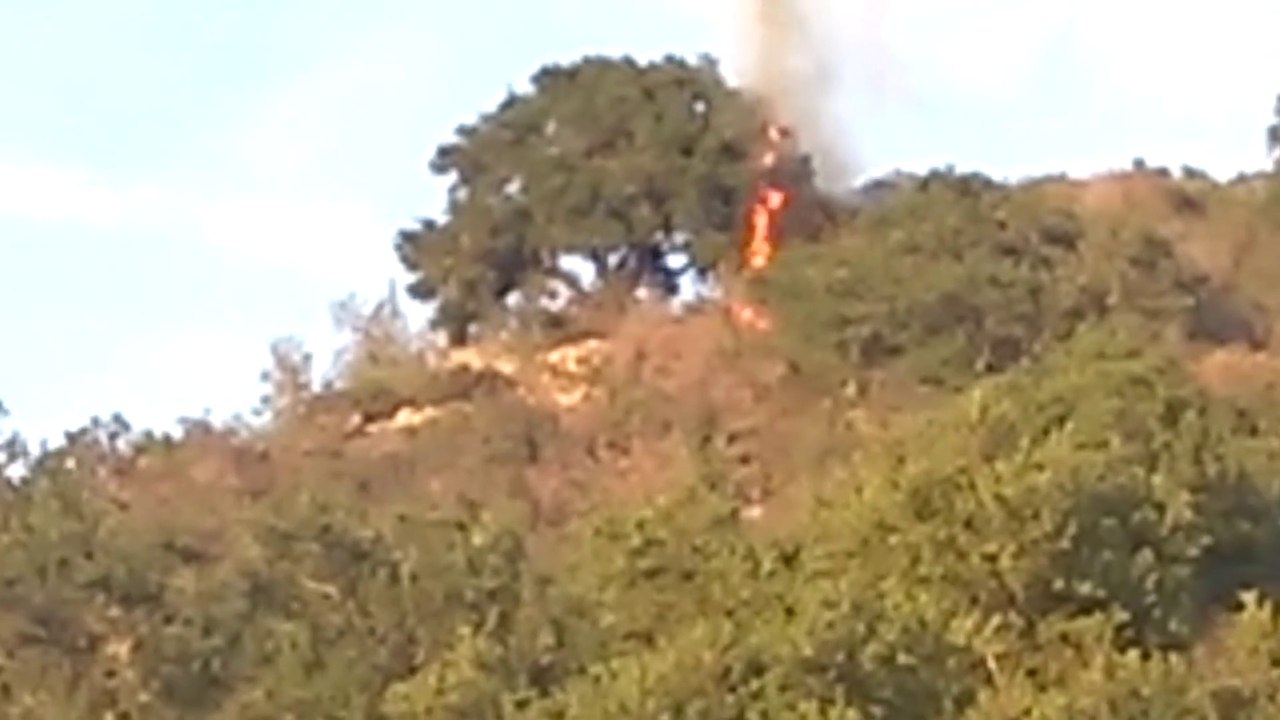 FIRE! Run From the Hills