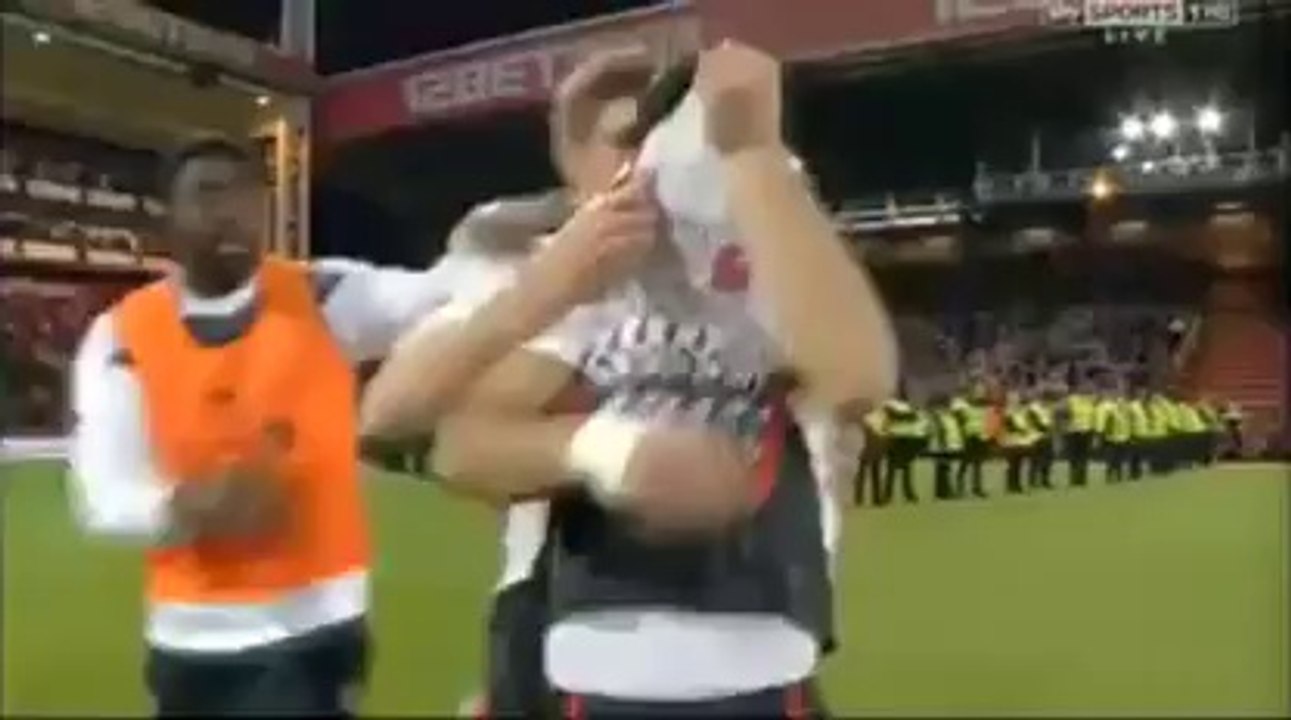 Crystal Palace Vs Liverpool 3-3 - Luis Suarez Crying After Final Whistle - May 5 2014