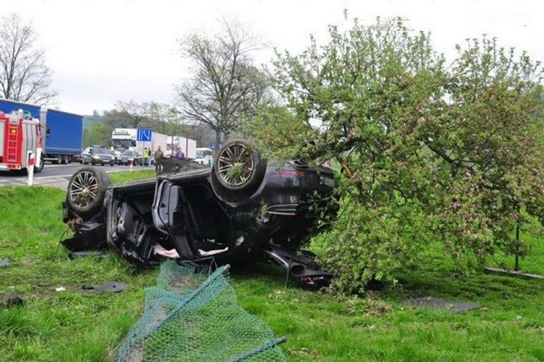 Porsche Macan Crashed in Poland First Accident !