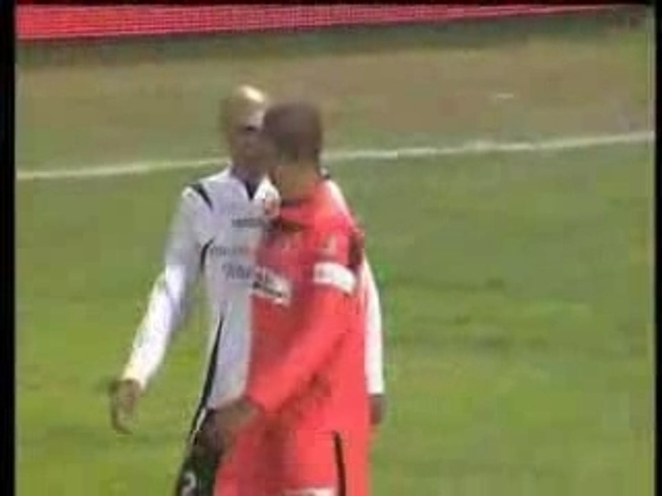 combat violent(ame sensible s'abstenir)