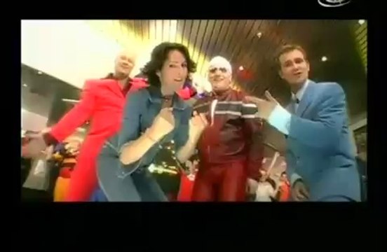 Hermes House Band feat. Dj Otzi - Live Is Life [Bonne qualité, grande taille]