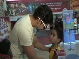Ayushmann, Gurmeet watch Rio 2 with kids - IANS India Videos