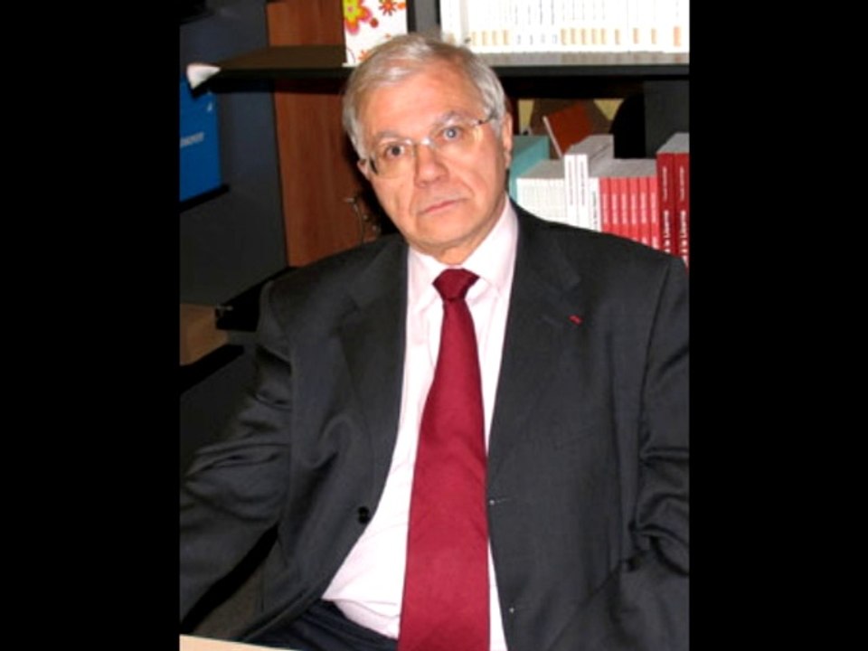 Le mot "tacler" est-il correct ?