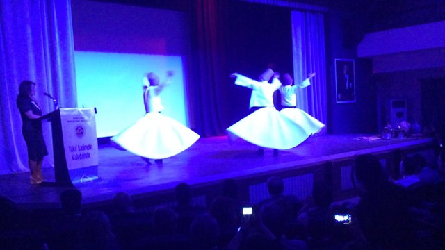 izmir vakıflar haftası 2014 semazen göstersi. Mevlana Sema ve Kültür Derneği (Meşk Semazen Grubu)