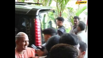 Jeevitha Rajasekhar Meets Narendra Modi @ Iluvcinema.in