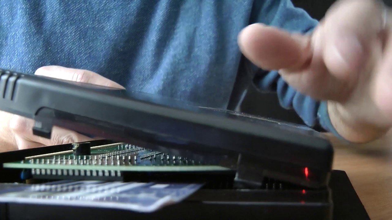 Ouvrir une cartouche AES