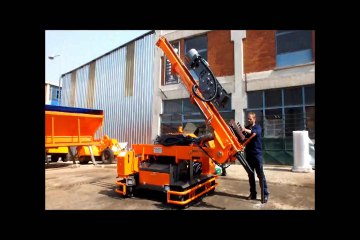 Otokorkuluk , Kazık Çakma Makinası