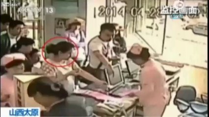 Hemşireye tekme tokat dayak