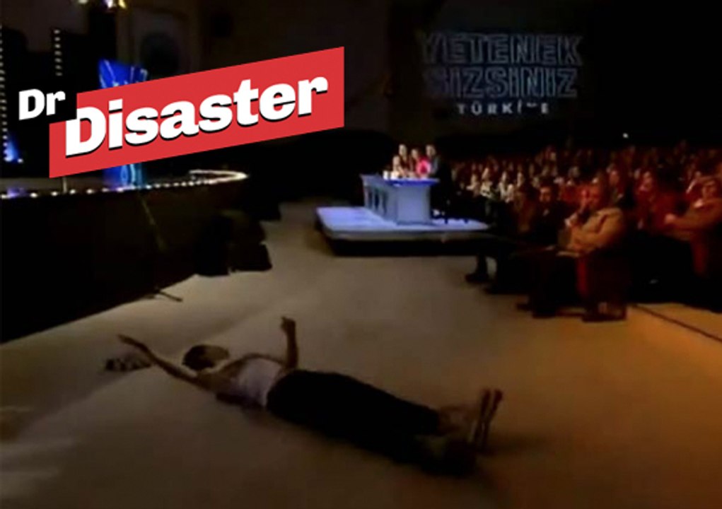 Grosse chute à Incroyable Talent en Turquie / Dr Disaster