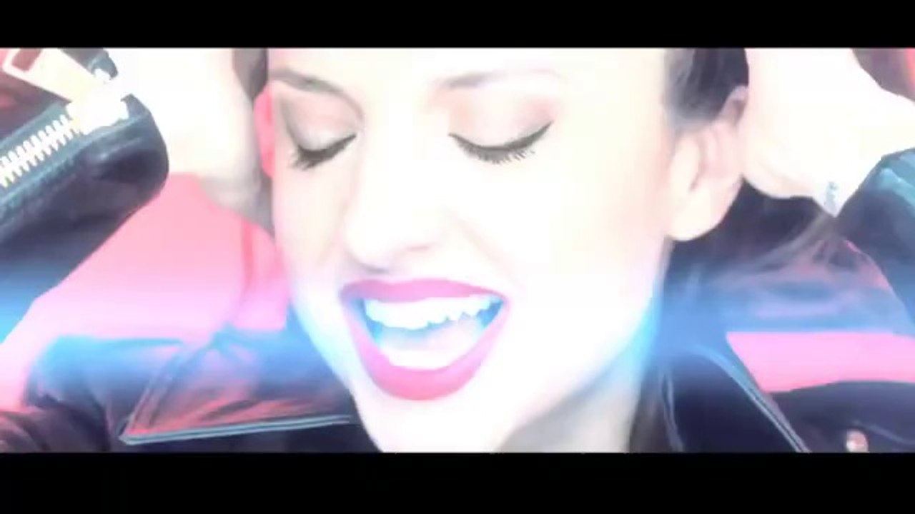 Ayşe Özyılmazel - Nefis