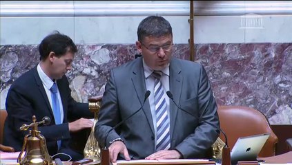 Maison de l'Emploi : Question orale de Philippe Vitel à l'Assemblée Nationale