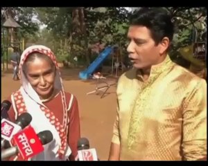 Balika Vadhu : Dadisa plays cricket
