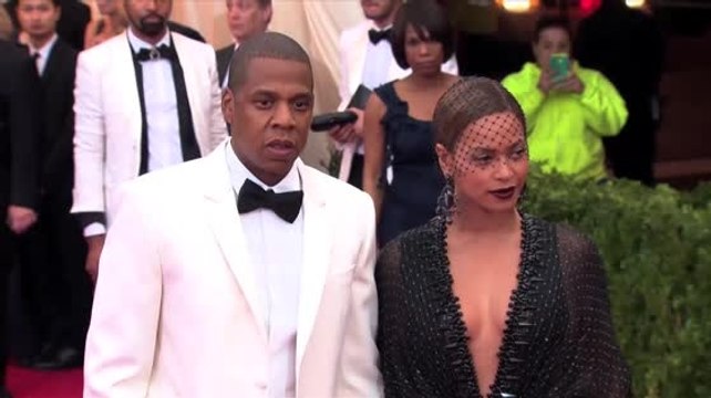 Le tapis rouge est déroulé au Met Gala pour la crème de la crème