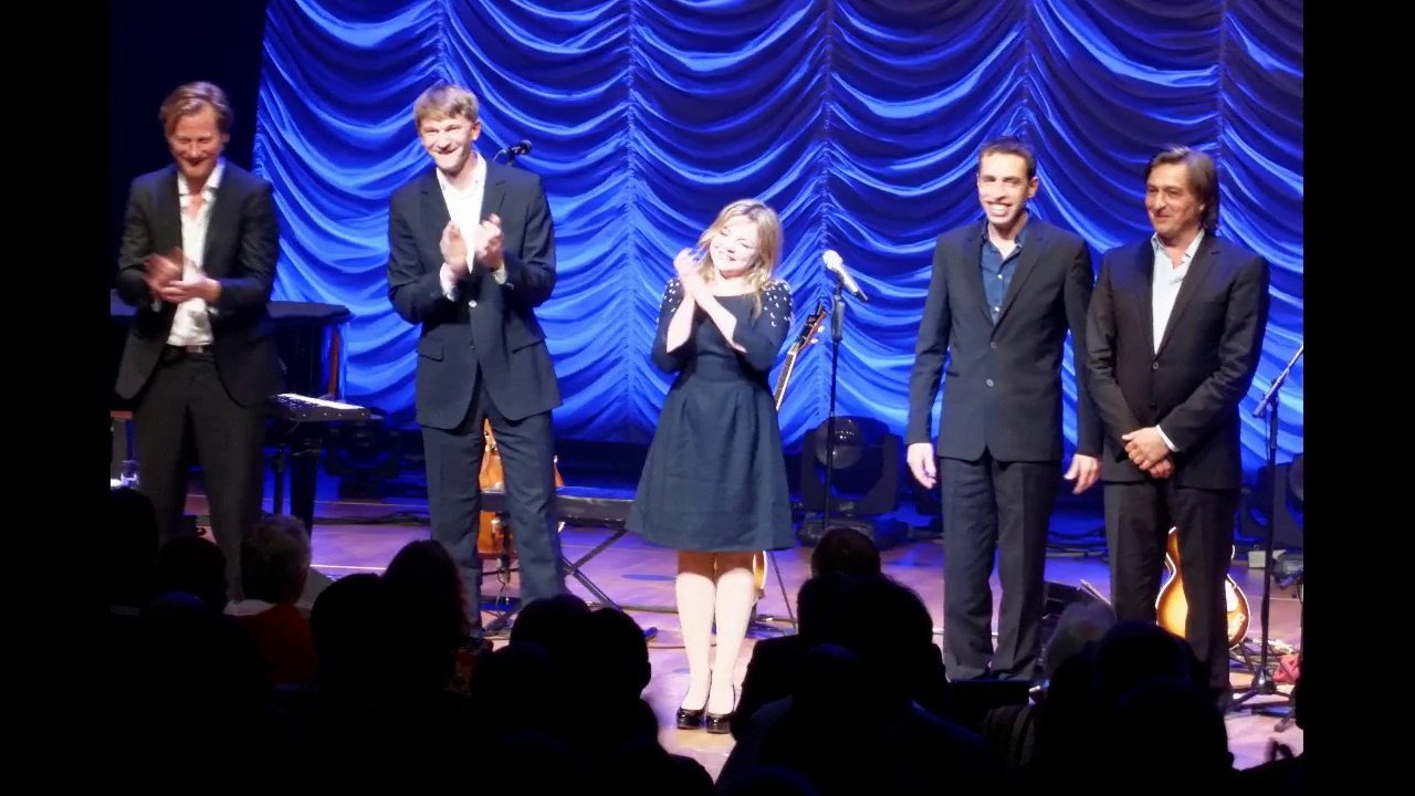 07 Annett Louisan - Das Spiel @ Zu viel Information Tour 2014 - Düsseldorf, Tonhalle 05.05.2014