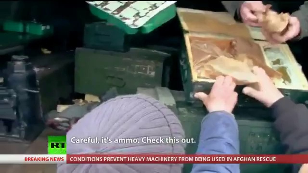 Ukraine : les armes sont prises à l'armée (1)