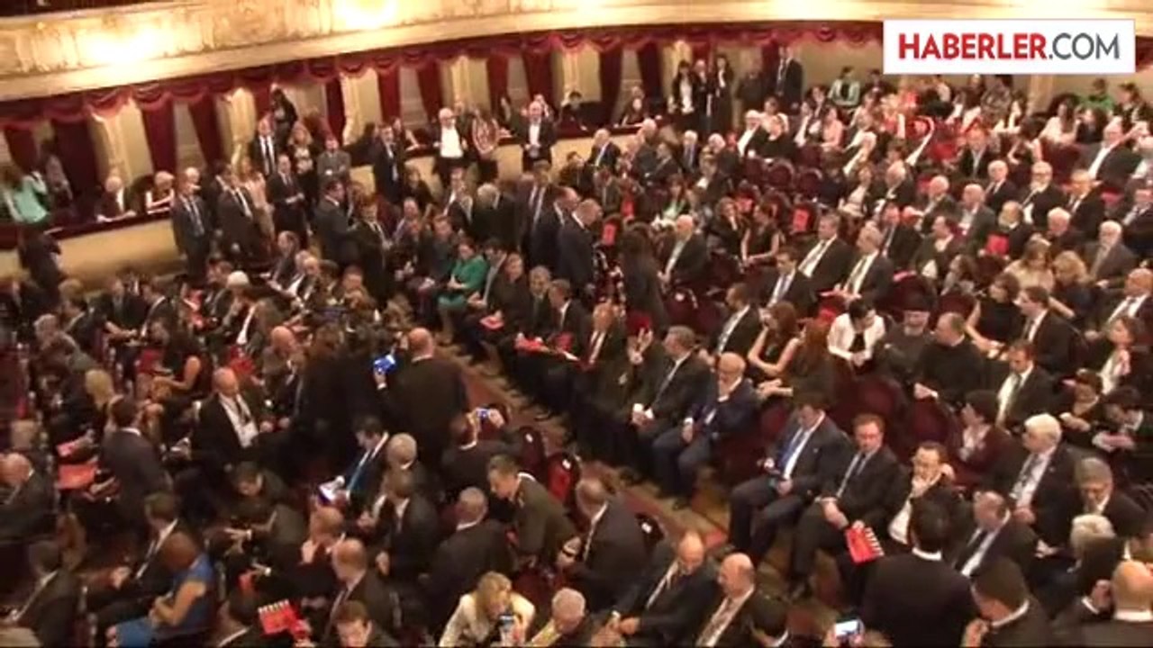 Cumhurbaşkanı Abdullah Gül, Gürcistan Cumhurbaşkanı Giorgi Margvelaşvili ile Gürcistan Devlet Dans...